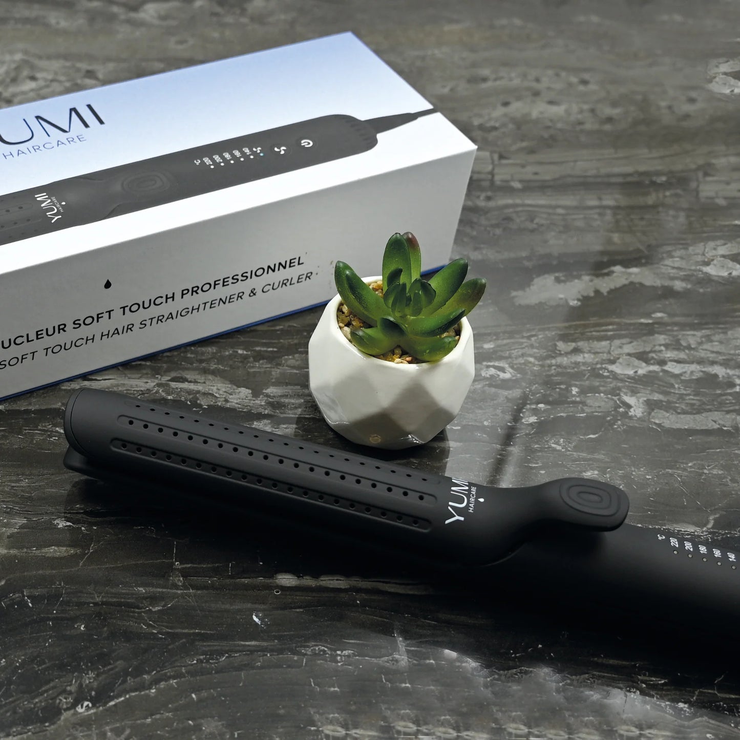 Plancha y rizador de pelo profesional con tacto suave