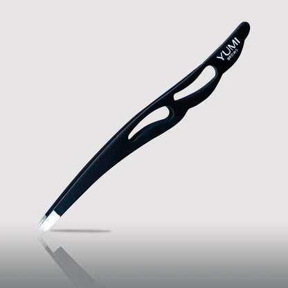 Pinzas Yumi con cabeza inclinada