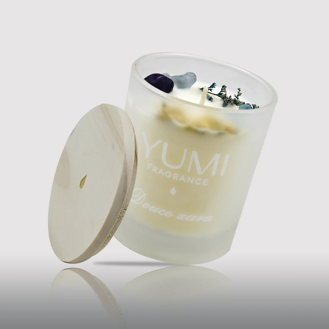 Vela perfumada "Douce Aura", notas olfativas arándano y cupcake