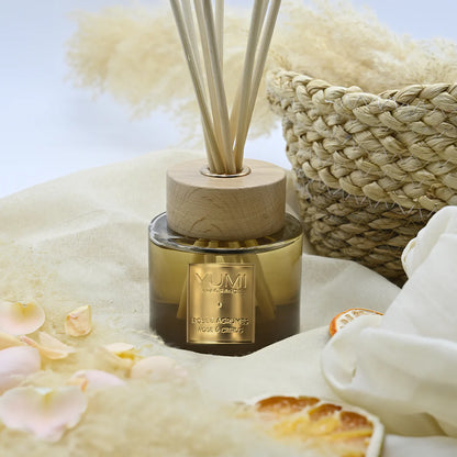 Difusor de fragancia, rosa y cítricos.