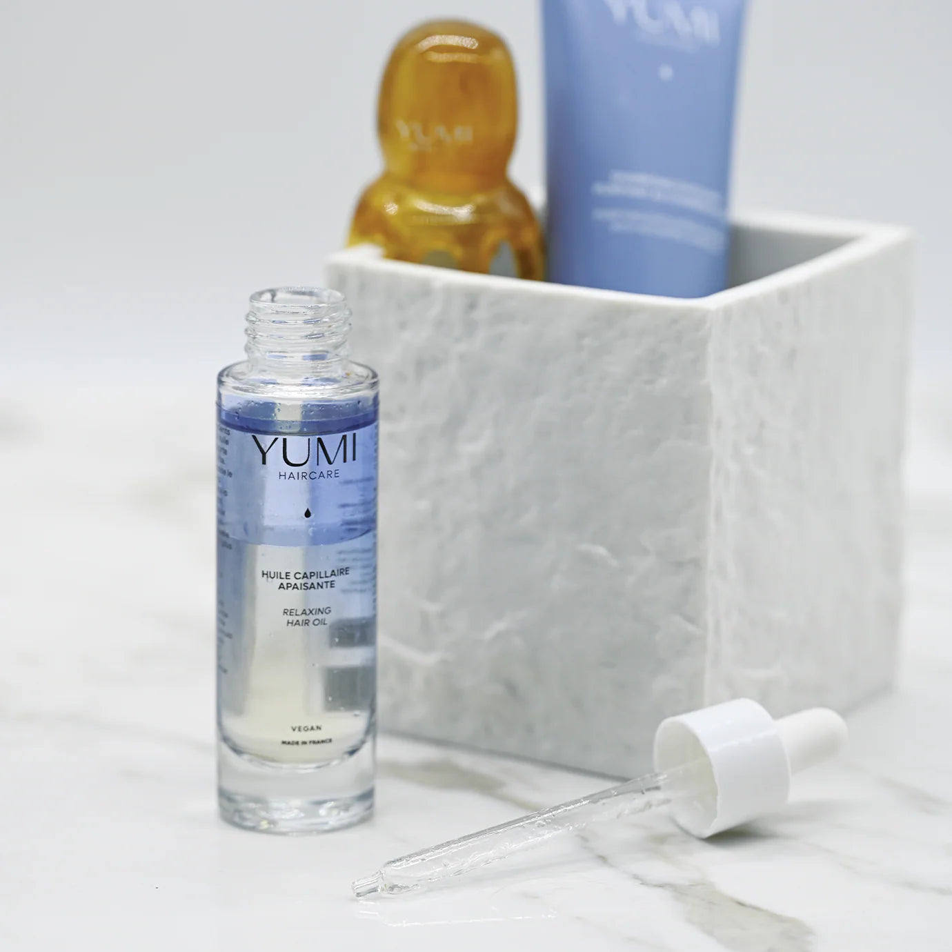 Aceite capilar calmante para cuero cabelludo sensible